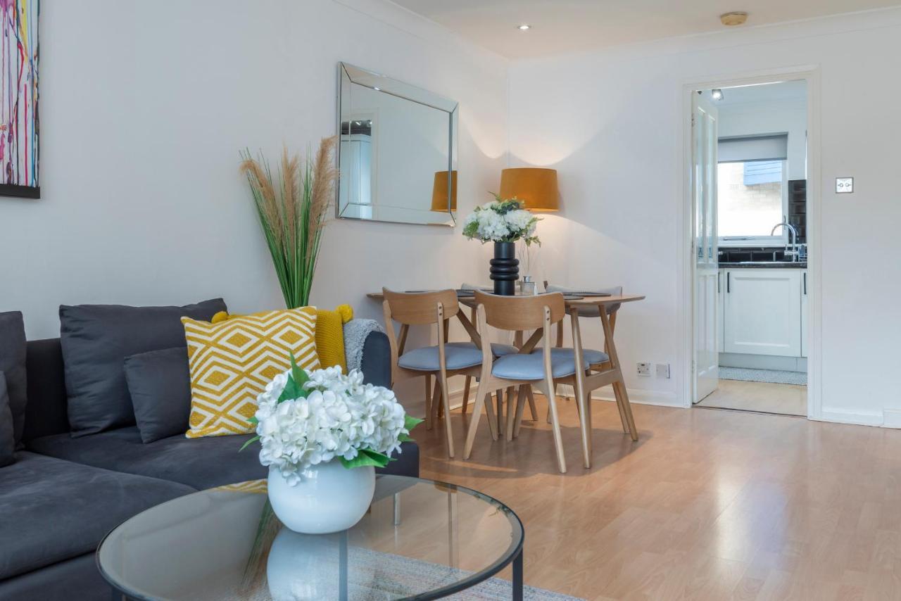 Appartement 2 Bed Town House With Garden In Hackney, Londres Extérieur photo