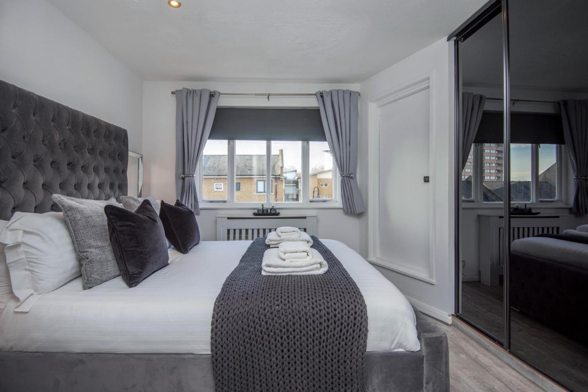 Appartement 2 Bed Town House With Garden In Hackney, Londres Extérieur photo