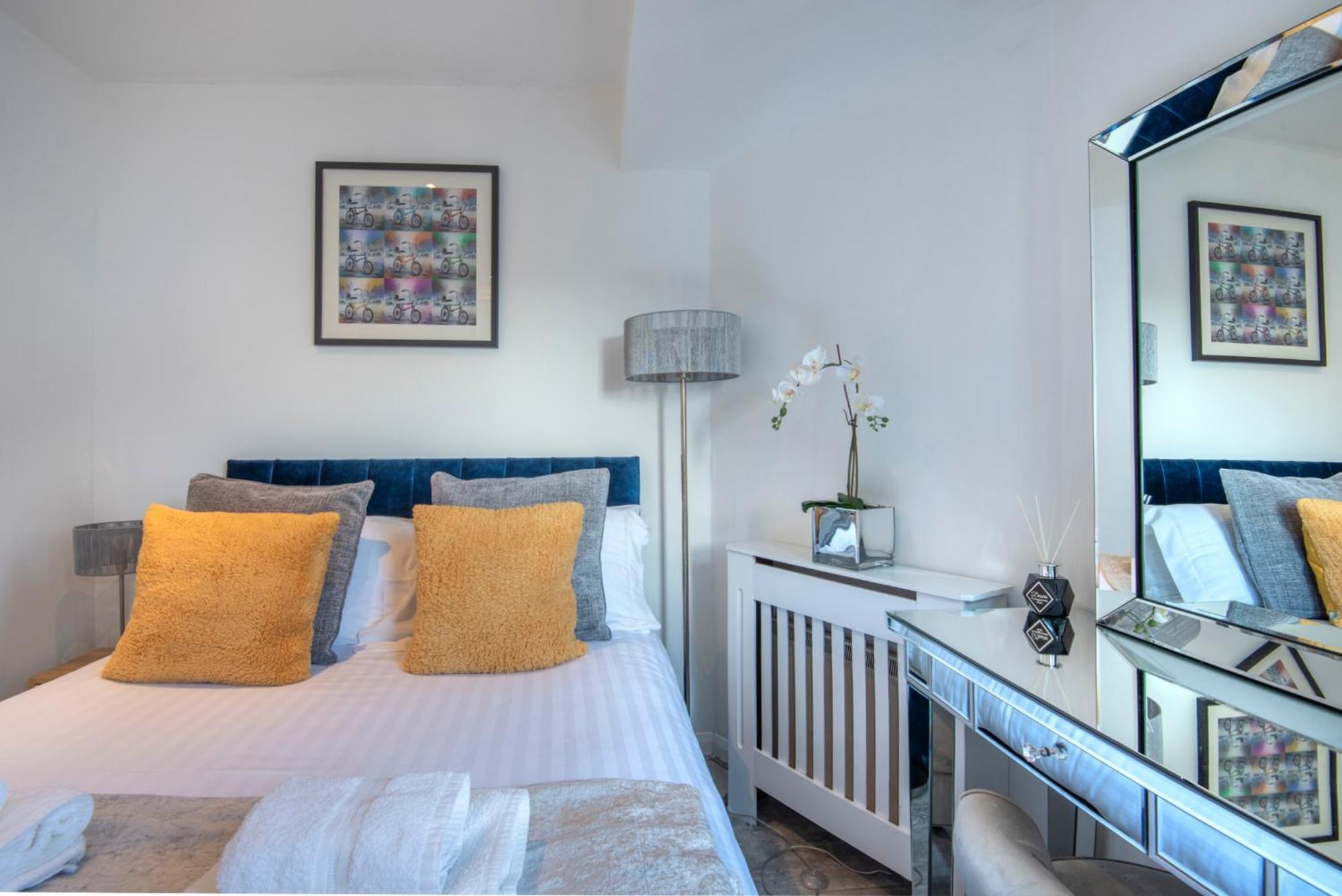 Appartement 2 Bed Town House With Garden In Hackney, Londres Extérieur photo